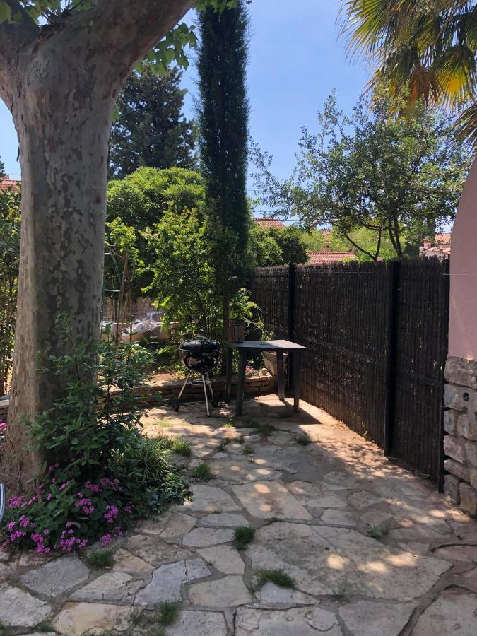Petite maison au calme avec jardin clim et parking Villa Toulon Exterior foto